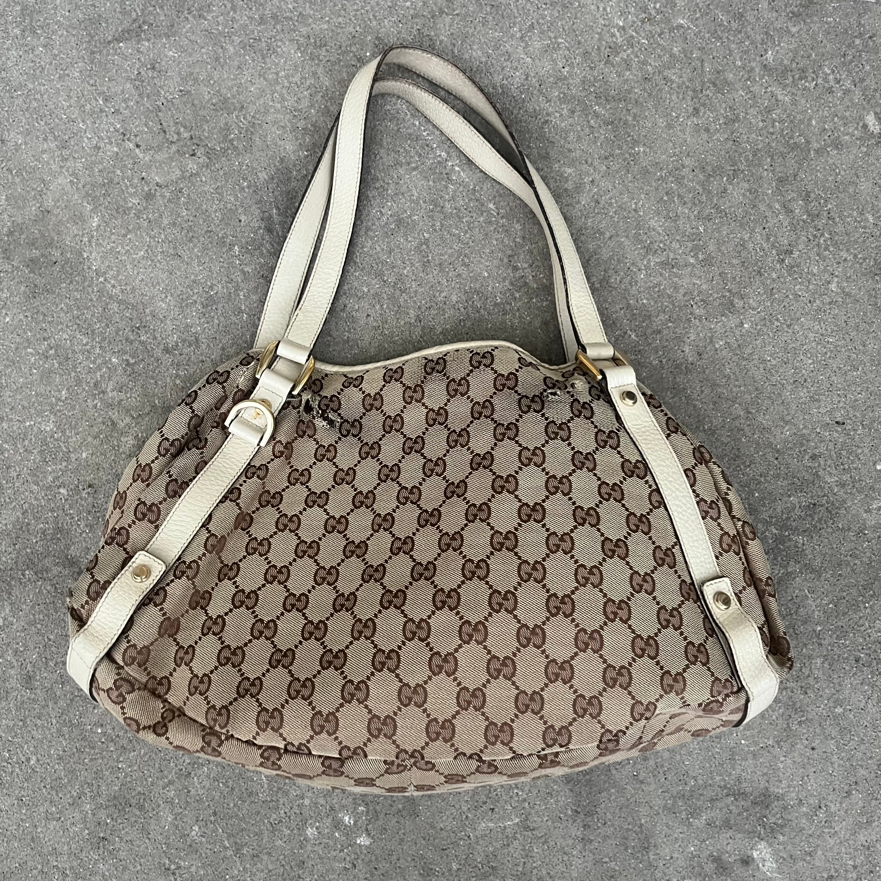Gucci shoulder bag
