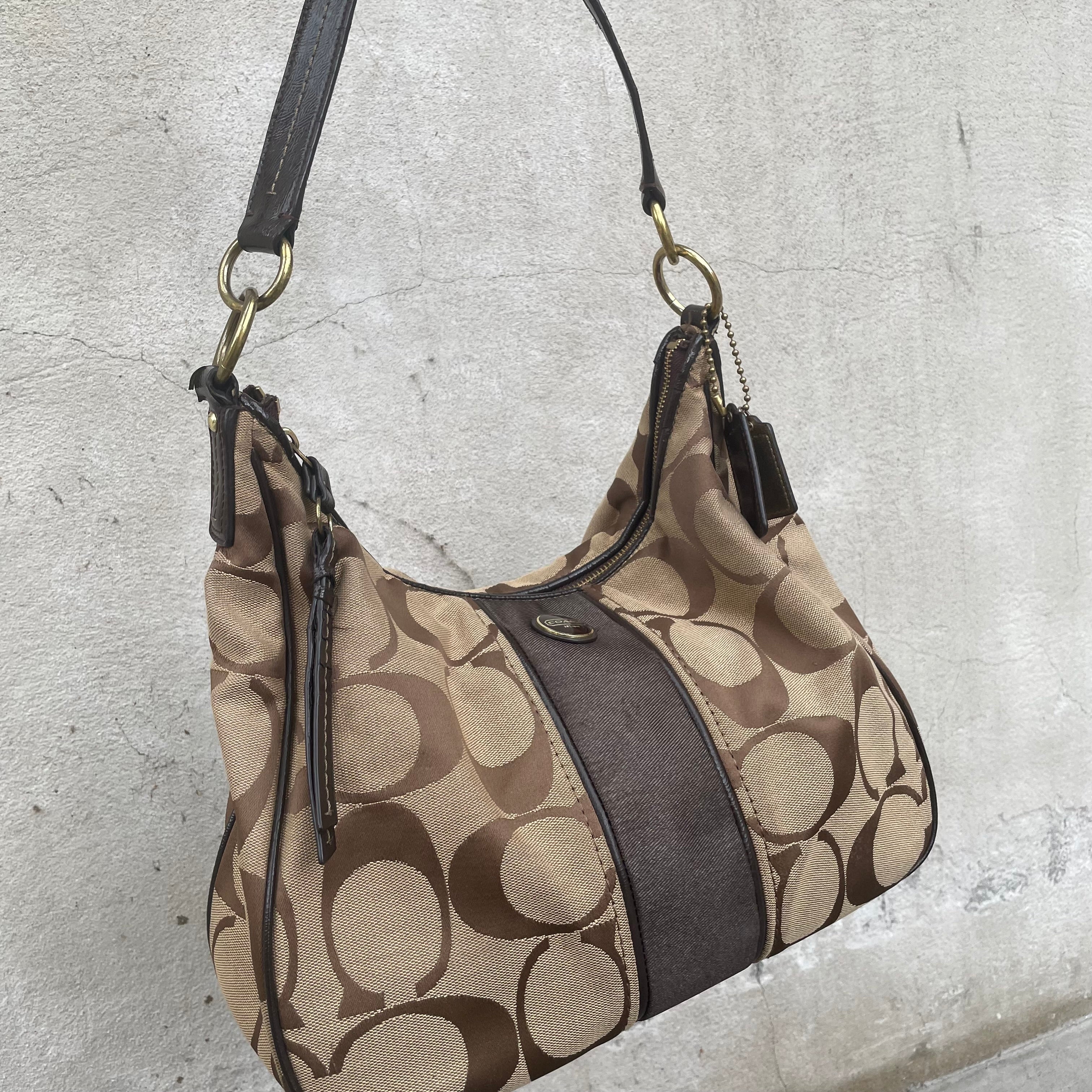 Vintage coach 2 way shoulder bag