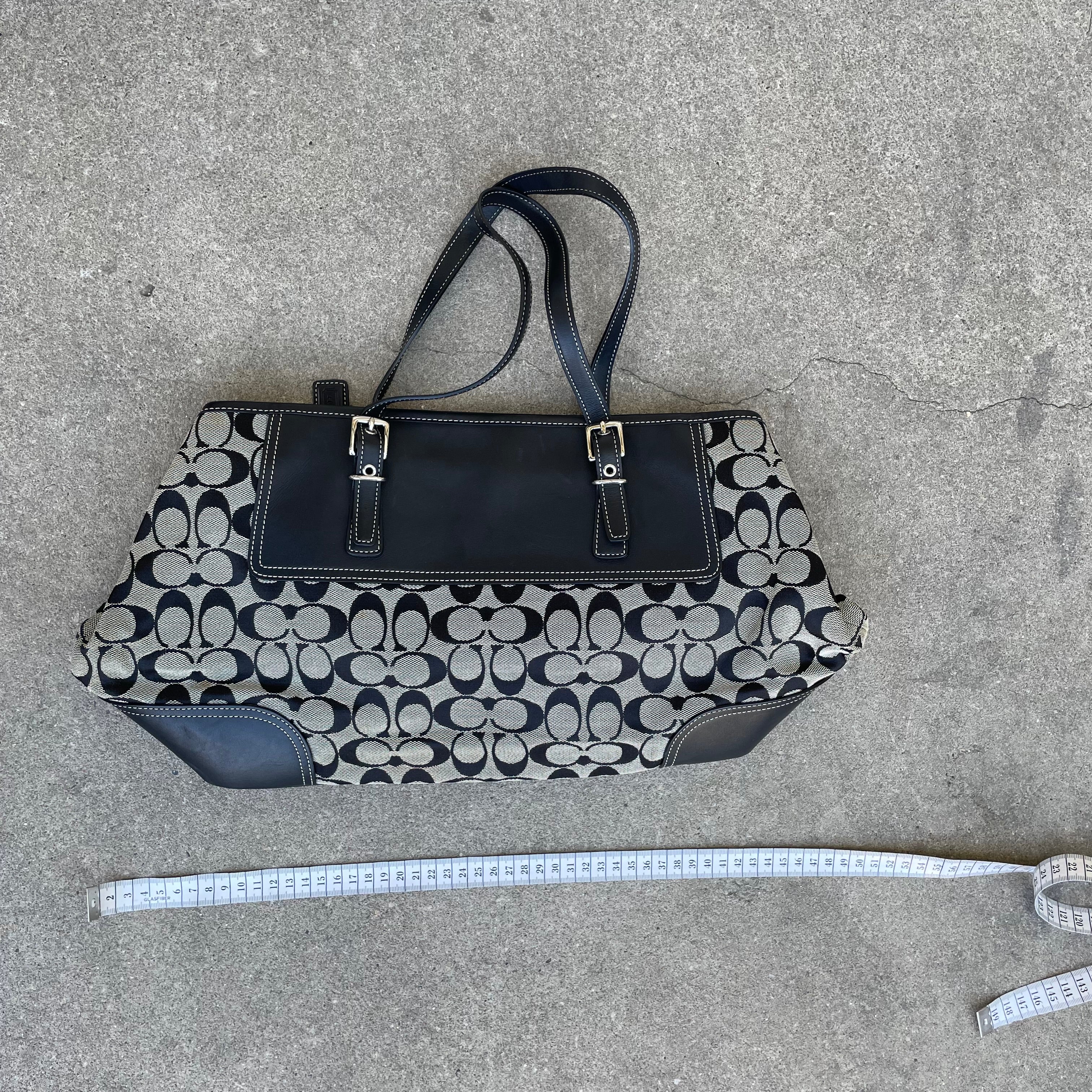 Coach black shoulder bag