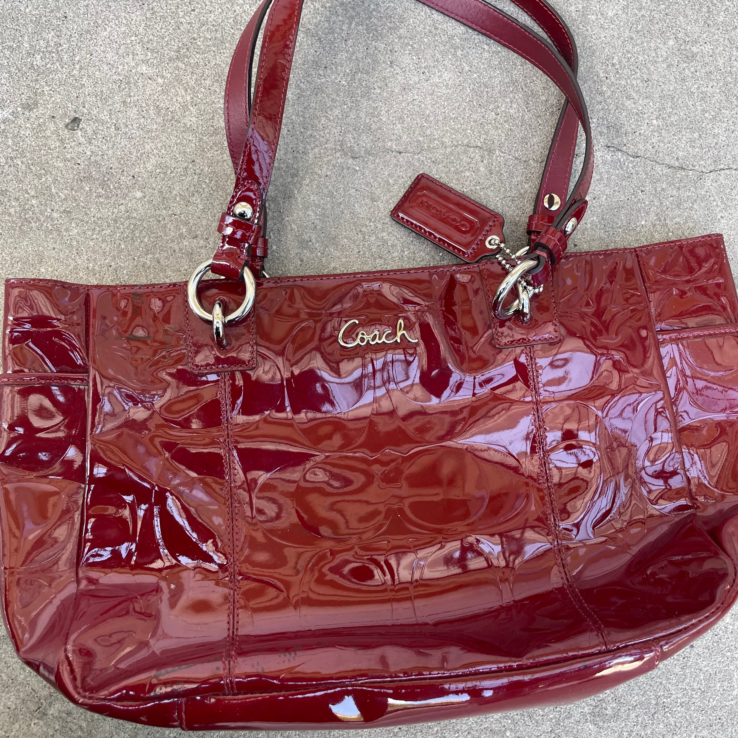 Coach red patent leather shoulder bag