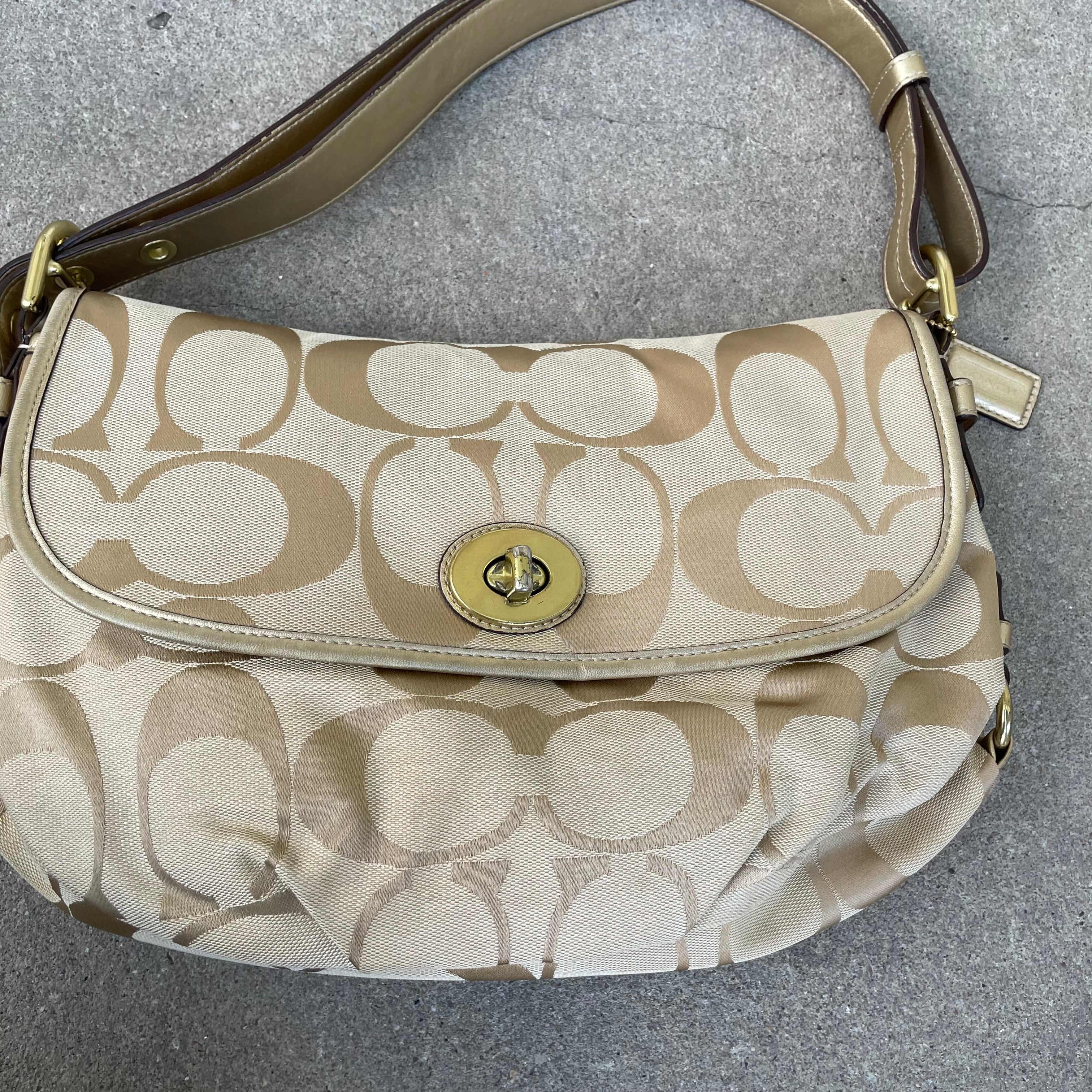 Coach shoulder bag